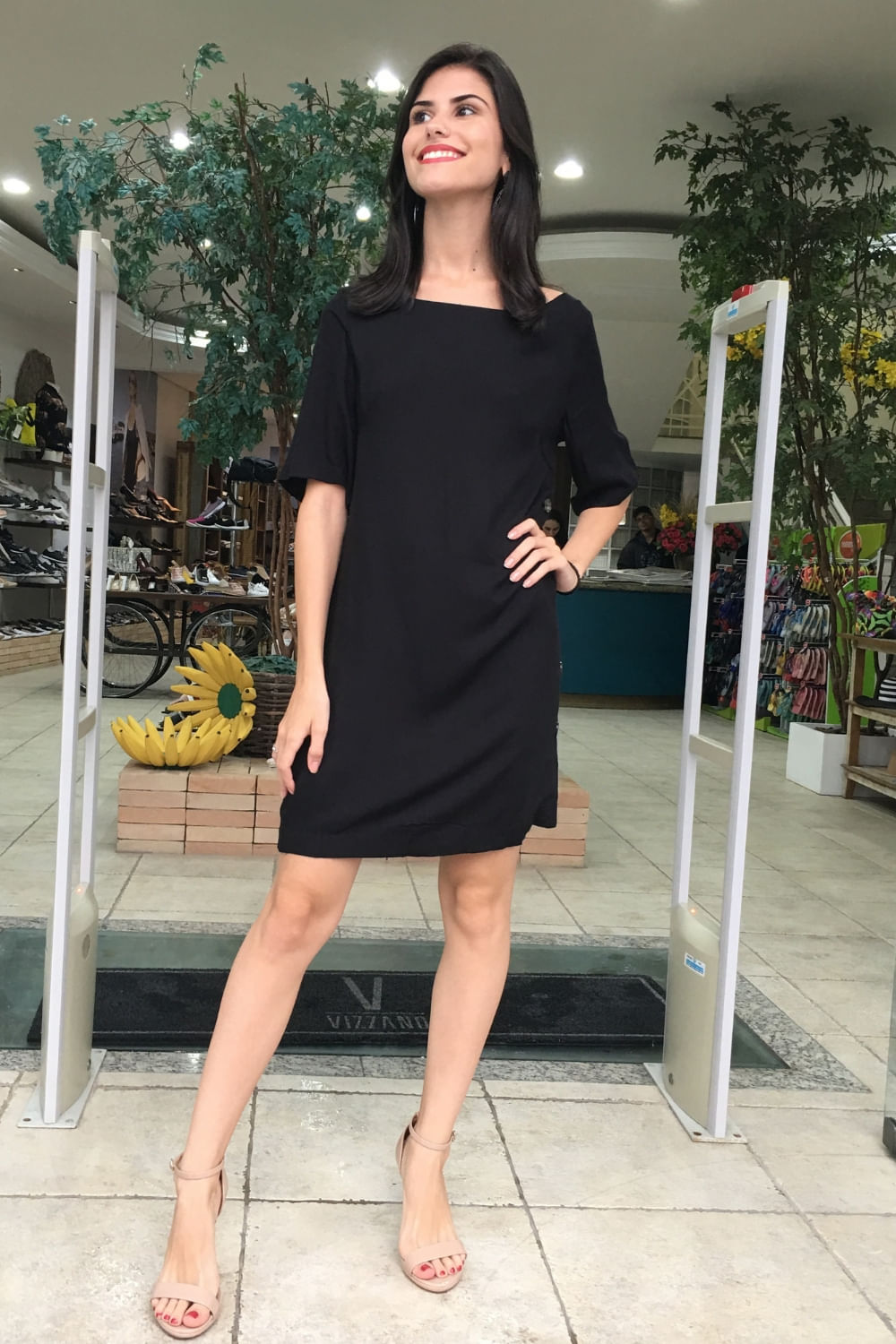 Vestido Preto Detalhe Botoes Farm Loja Viva Vida