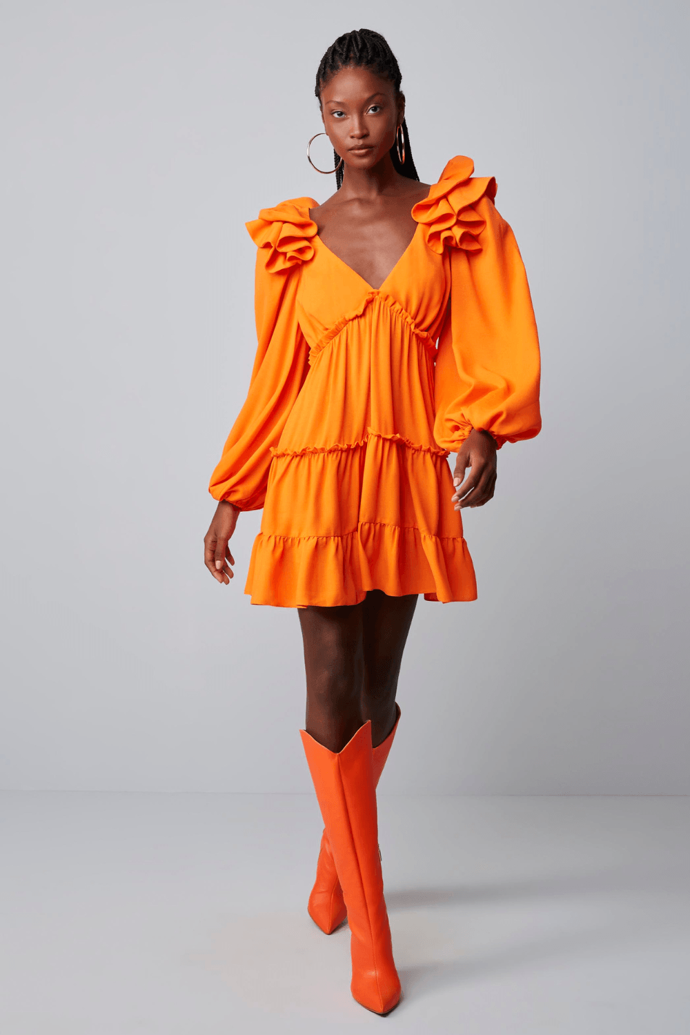 Vestido lança deals perfume manga longa