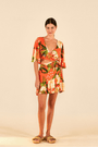 vestido-curto-estampado-floral-bem-me-quer-Farm-LARANJA--4