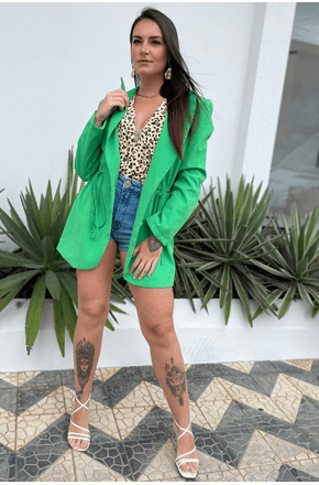 Blazer-alongado-com-regulagem-Lanca-PerfumeVFV