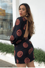 Vestido-curto-cobra-coral-farm-vfg