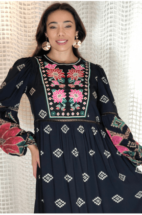 Vestido-pala-bordada-amsterdam-farm-