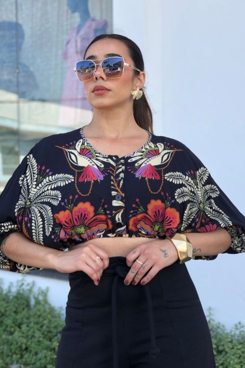 Blusa-cropped-jardim-classico-Farm-1