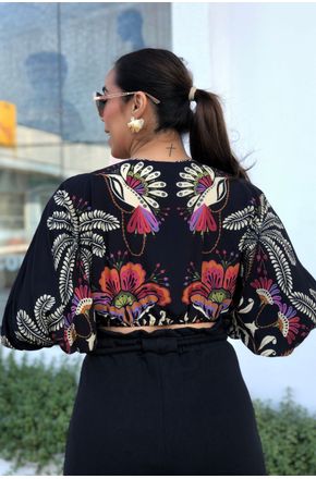 Blusa-cropped-jardim-classico-Farm-3