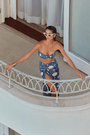 Top-bandeau-v-recycled-paros-Lenny-Niemeyer4