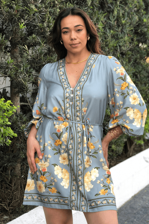 Vestido-curto-borboleta-em-flor-Farm1