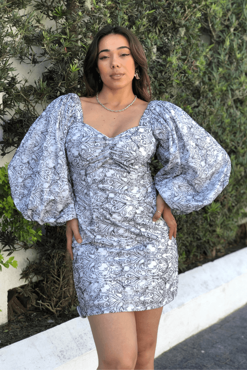 Vestido-Curto-Manga-Balone-Lanca-Perfume-1