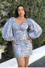 Vestido-Curto-Manga-Balone-Lanca-Perfume-1