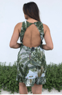 Vestido-Descolado-Floresta-Lanca-Perfume2