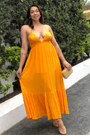 Vestido-Longo-com-Amarracao-Costas-Animale-1
