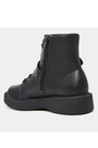 Bota napa berlim Moleca