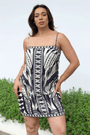 Vestido-Curto-Alcinha-Rendeira-Farm1