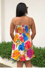 Vestido-curto-floral-maria-Farm1