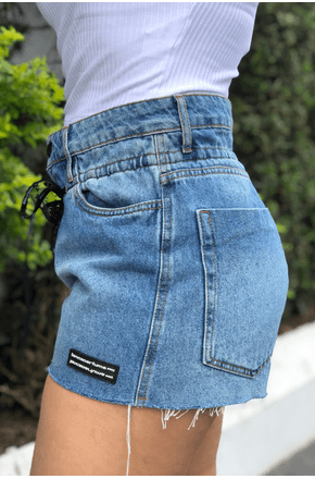 Short-Jeans-Super-High-Com-Cardaco-Lanca-Perfume2