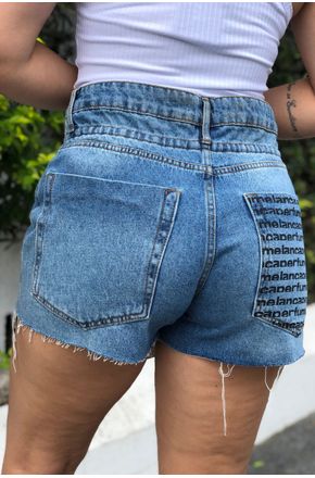 Short-Jeans-Super-High-Com-Cardaco-Lanca-Perfume3