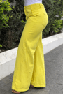 Calca-Sarja-Carol-Amarelo-Animale2