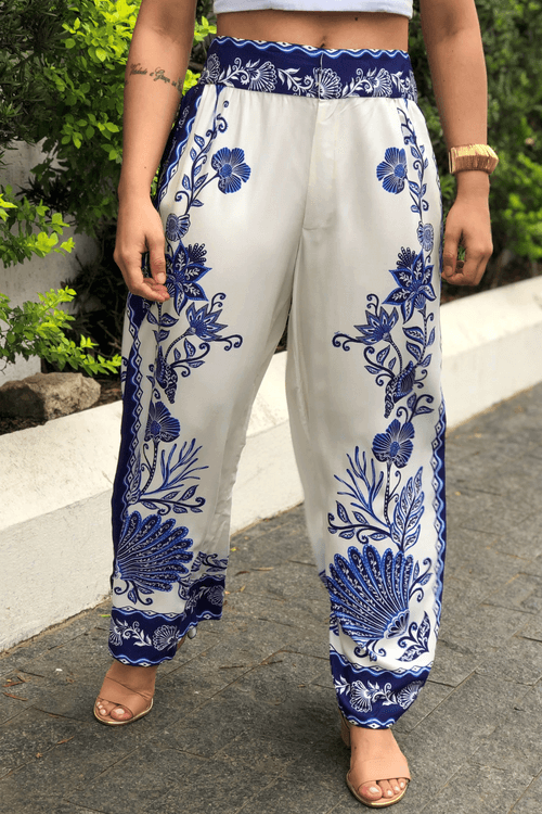 Calça pantalona jardim de concha