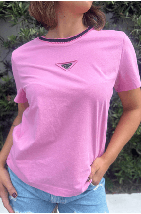 T-shirt manga curta pink Lança Perfume