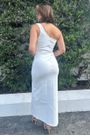 Vestido super midi ombro único Lança Perfume