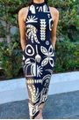 Vestido-midi-lenco-tropicano-Farm4.jpg