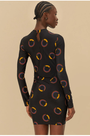Vestido-Curto-Manga-Longa-Estampado-Tuca-Poa-3