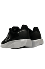 Tênis preto e branco New Balance