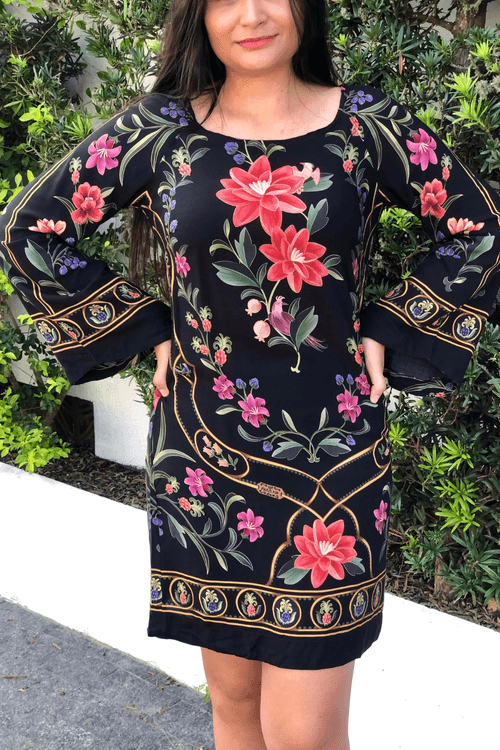 Vestido-curto-floral-belle-Farm-1.png