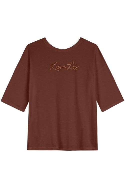 Blusa-Basica-De-Mangas-Medias-Com-Bordado-Frontal.jpg