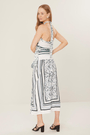 Blusa-Frente-Unica-Estampada-Com-Amarracao-3.png