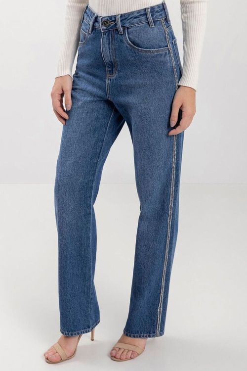 Calca-Jeans-Reta-Com-Cintura-Alta-E-Corrente-De-Strass.jpg