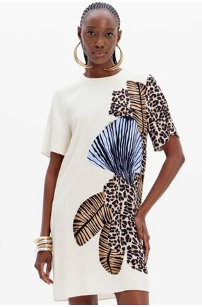 Vestido-T-dress-Curto-Com-Estampa-Localizada---Lanca.jpg