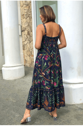 Vestido-midi-floresta-doce-Farm
