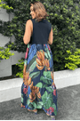 Vestido-Cropped-Friozinho-Bom-Farm-3.png