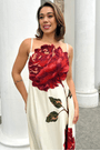 Vestido-Cropped-Bordado-Rosalia-2.png