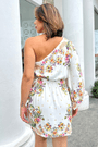 Vestido-Curto-Lenco-Passaro-Em-Flor-Farm-2.png