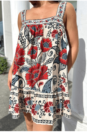 Vestido-curto-francisca-Farm2