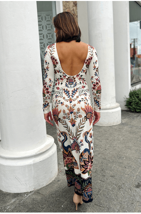 Vestido-decote-U-costas-jardim-maravilhoso-Farm2