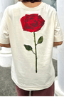 T-shirt-over-bege-Farm2