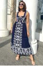 Vestido-Bordado-Laco-Costas-Farm-1
