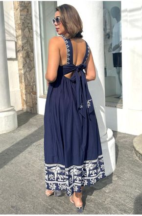 Vestido-Bordado-Laco-Costas-Farm-3