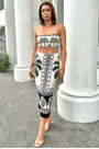 Saia-Midi-Reta-Estampada-Jardim-Tropical-Farm-3