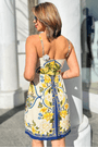 Vestido-curto-lenco-flor-do-rio-Farm2