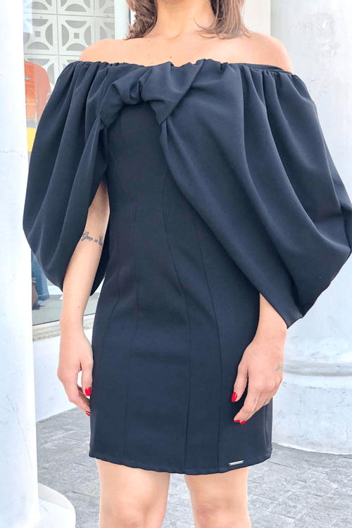 Vestido-justo-ombro-a-ombro-Lanca-Perfume