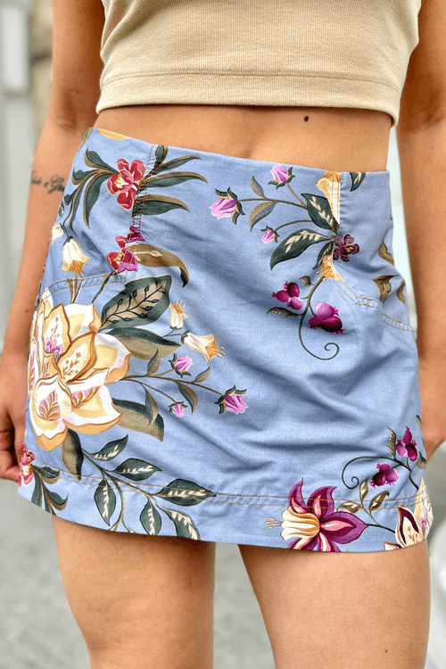 SHORT-FLORAL-BEATRIZ