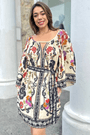 Vestido-curto-mg-flor-de-fita-Farm1