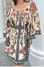 Vestido-curto-mg-flor-de-fita-Farm3