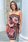 Vestido-curto-floral-cleo-Farm3