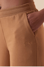 Calca-Fila-Wide-Classic-B-Feminina-3