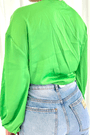 Blusa-cropped-com-amarracao-Lanca-Perfume2