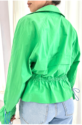 JAQUETA-TRENCH-AMARRACAO-COLOR-ANIMALE3